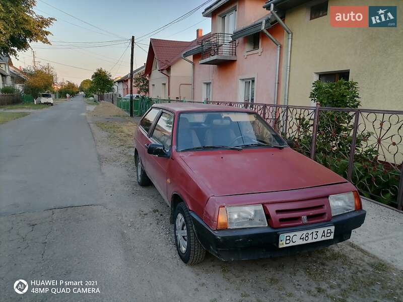 Хетчбек ВАЗ / Lada 2108 1990 в Стрию
