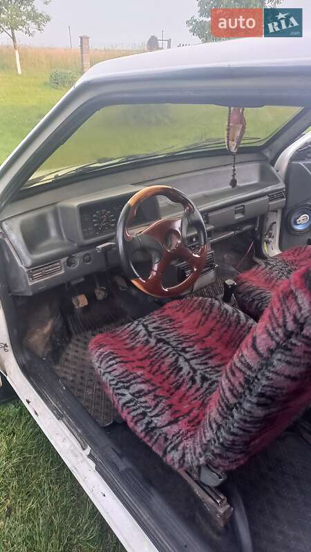 Хетчбек ВАЗ / Lada 2108 1987 в Пустомитах