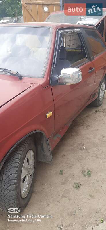Хэтчбек ВАЗ / Lada 2108 1993 в Черновцах