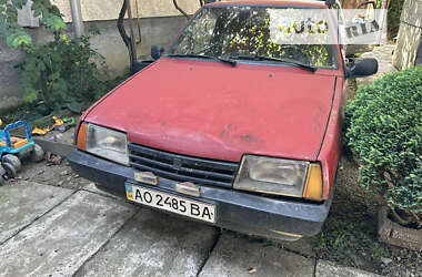 Хетчбек ВАЗ / Lada 2108 1987 в Тячеві