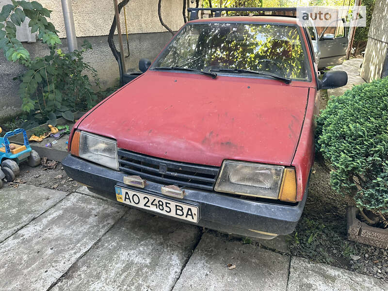 Хэтчбек ВАЗ / Lada 2108 1987 в Тячеве