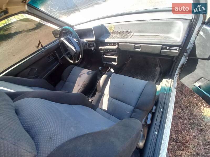Хэтчбек ВАЗ / Lada 2108 1992 в Люботине