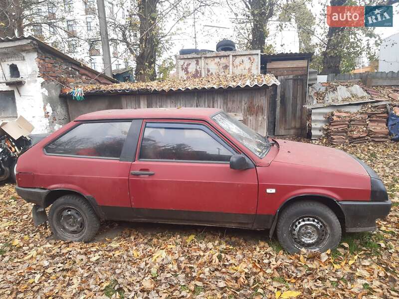 ВАЗ / Lada 2108 1988 ВАЗ / Lada 2108 1988