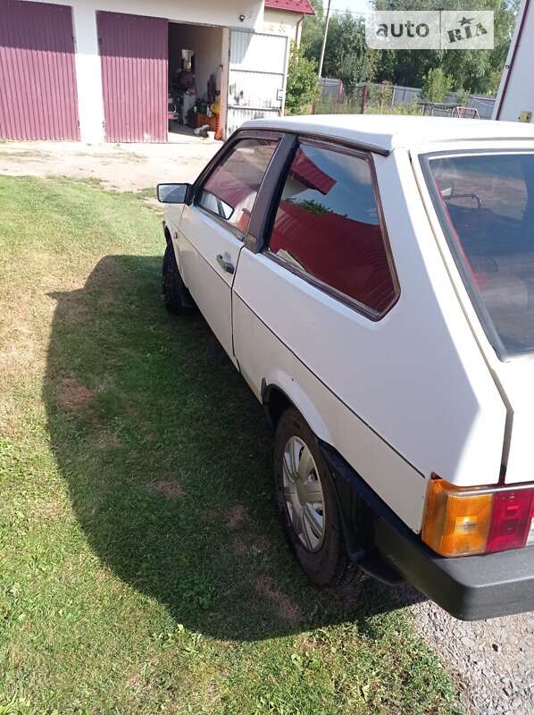 Хетчбек ВАЗ / Lada 2108 1991 в Мостиській
