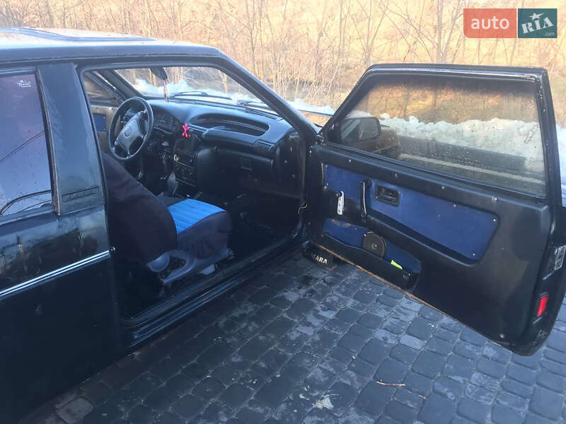 Хэтчбек ВАЗ / Lada 2108 1991 в Львове фото 7 Хэтчбек ВАЗ / Lada 2108 1991 в Львове