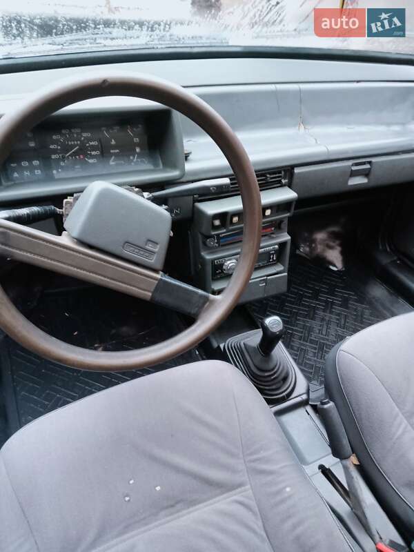 Хэтчбек ВАЗ / Lada 2108 1992 в Литине