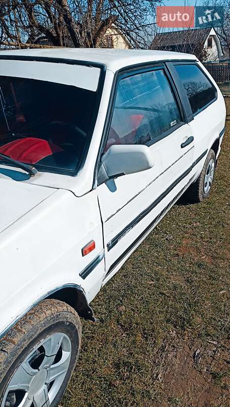 Хэтчбек ВАЗ / Lada 2108 1991 в Калуше
