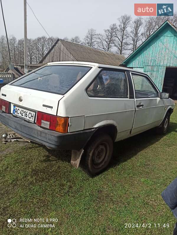 Хэтчбек ВАЗ / Lada 2108 1989 в Любешове