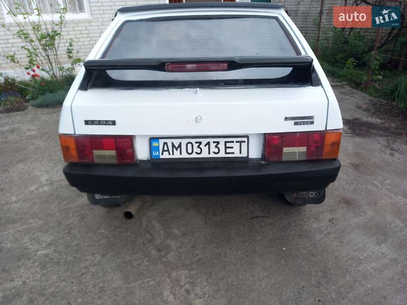 Хэтчбек ВАЗ / Lada 2108 1994 в Андрушевке