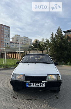 Хэтчбек ВАЗ / Lada 2108 1987 в Одессе