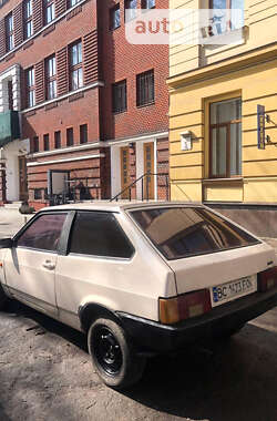 Хэтчбек ВАЗ / Lada 2108 1995 в Львове