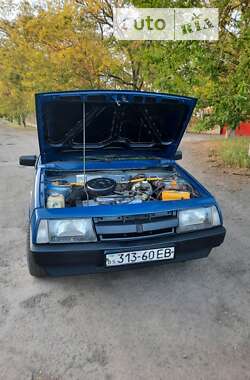 Хэтчбек ВАЗ / Lada 2108 1992 в Снигиревке