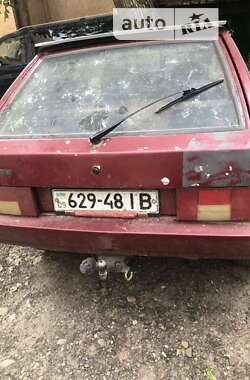 Хэтчбек ВАЗ / Lada 2108 1990 в Черновцах
