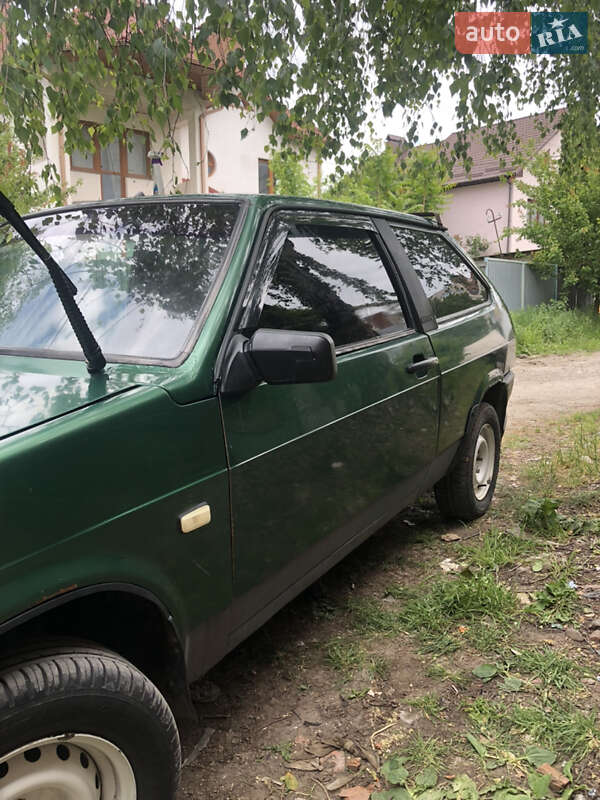 Хэтчбек ВАЗ / Lada 2108 1988 в Каменец-Подольском