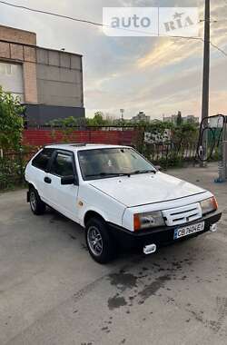 Хэтчбек ВАЗ / Lada 2108 1992 в Чернигове
