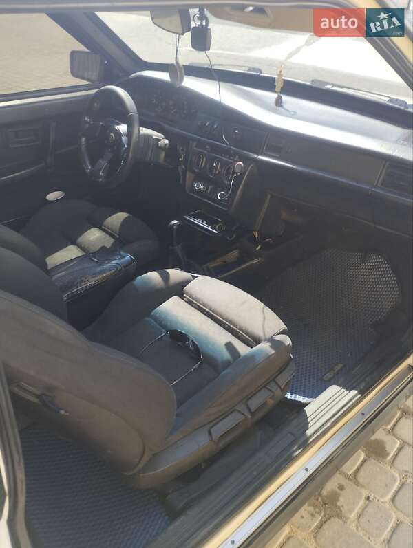 Хэтчбек ВАЗ / Lada 2108 1987 в Первомайске