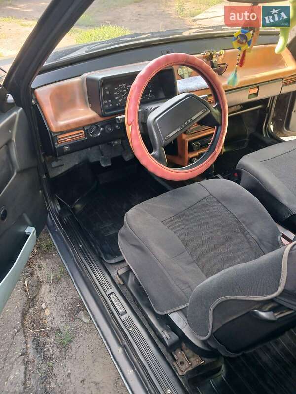 Хэтчбек ВАЗ / Lada 2108 1991 в Первомайске