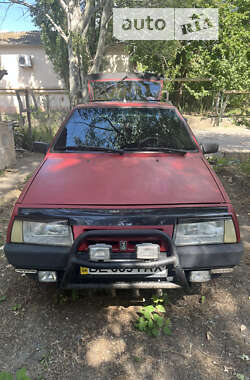 Хэтчбек ВАЗ / Lada 2108 1999 в Николаеве