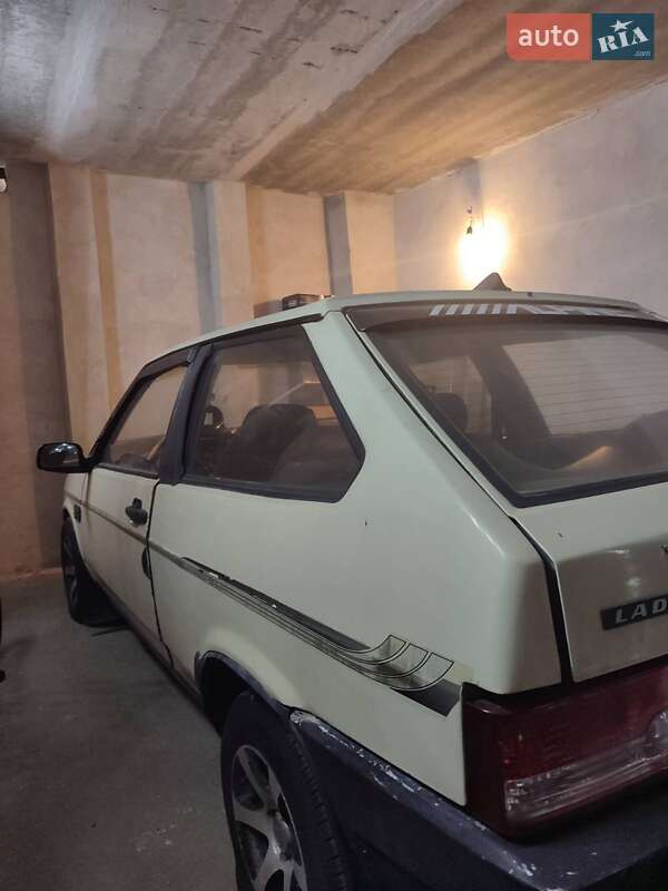 Хэтчбек ВАЗ / Lada 2108 1987 в Запорожье