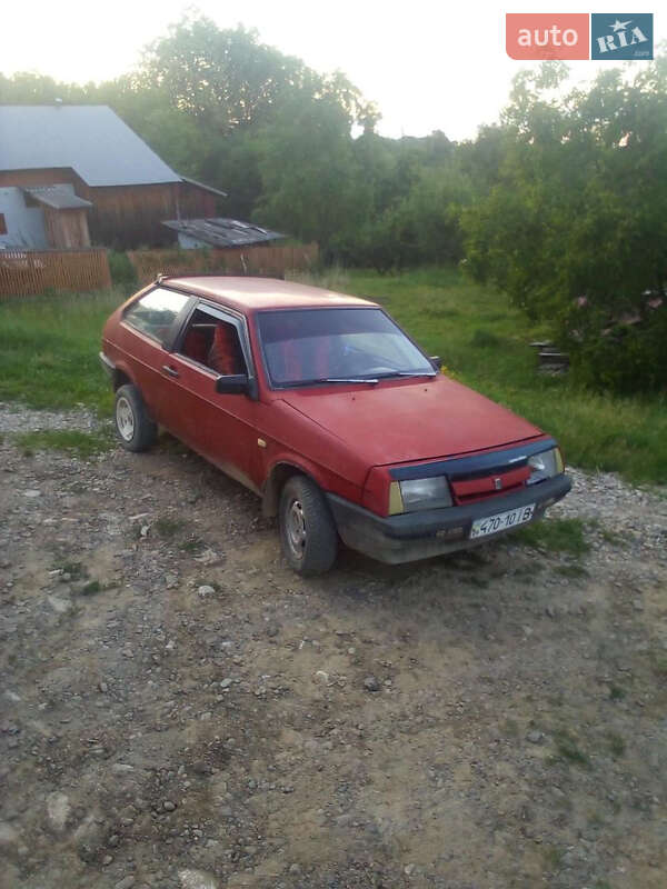 Хэтчбек ВАЗ 2108 1995 в 