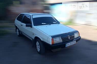 Хэтчбек ВАЗ / Lada 2108 1990 в Новоукраинке