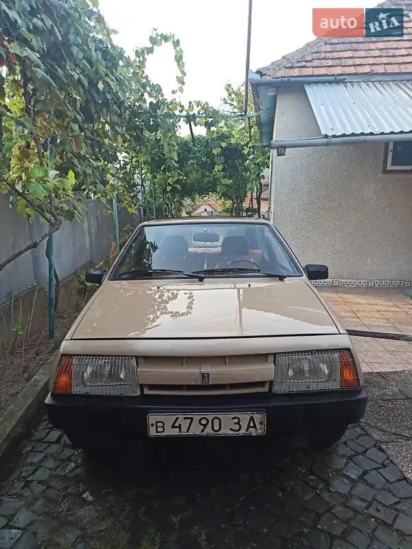 ВАЗ / Lada 2108