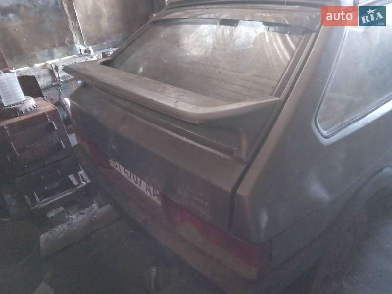 Хэтчбек ВАЗ / Lada 2108 1991 в Светловодске