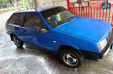 Хэтчбек ВАЗ / Lada 2108 1987 в Тростянце