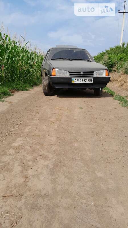 Хэтчбек ВАЗ / Lada 2108 1995 в Тернополе