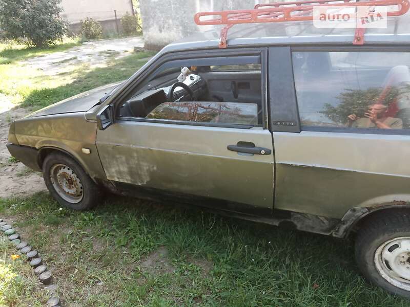 Хэтчбек ВАЗ / Lada 2108 1992 в Львове
