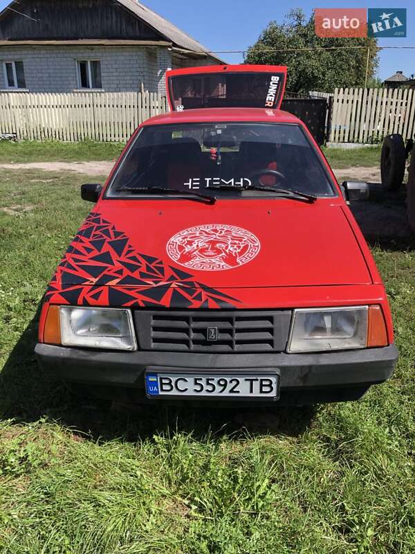 Хэтчбек ВАЗ 2108 1987 в 