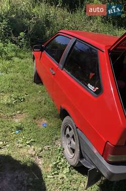Хэтчбек ВАЗ 2108 1987 в 