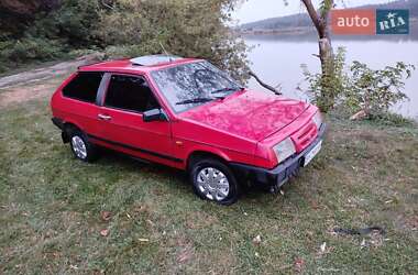 Хэтчбек ВАЗ / Lada 2108 1992 в Шумске