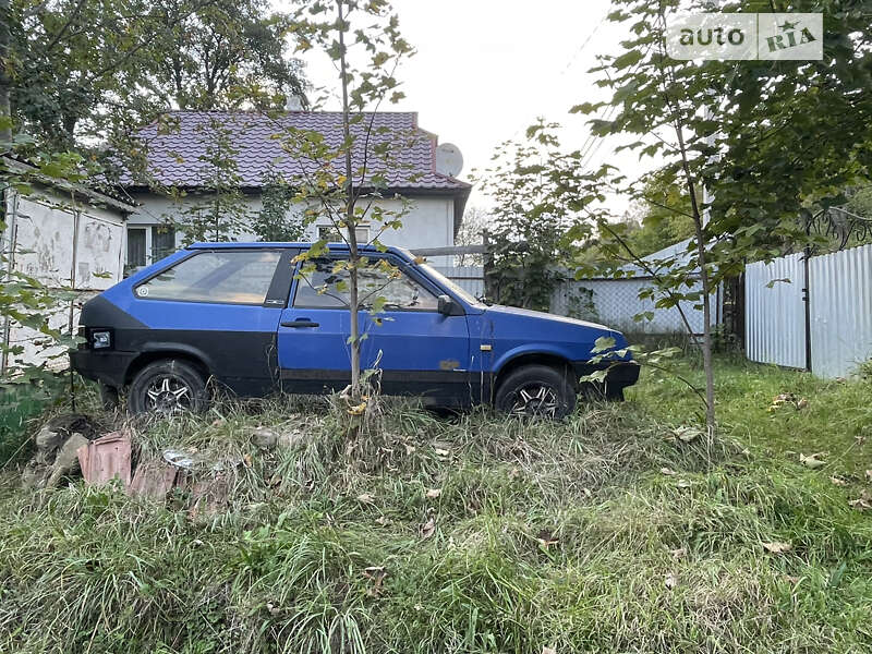 Хетчбек ВАЗ / Lada 2108 1986 в Яремчі фото 4 Хетчбек ВАЗ / Lada 2108 1986 в Яремчі