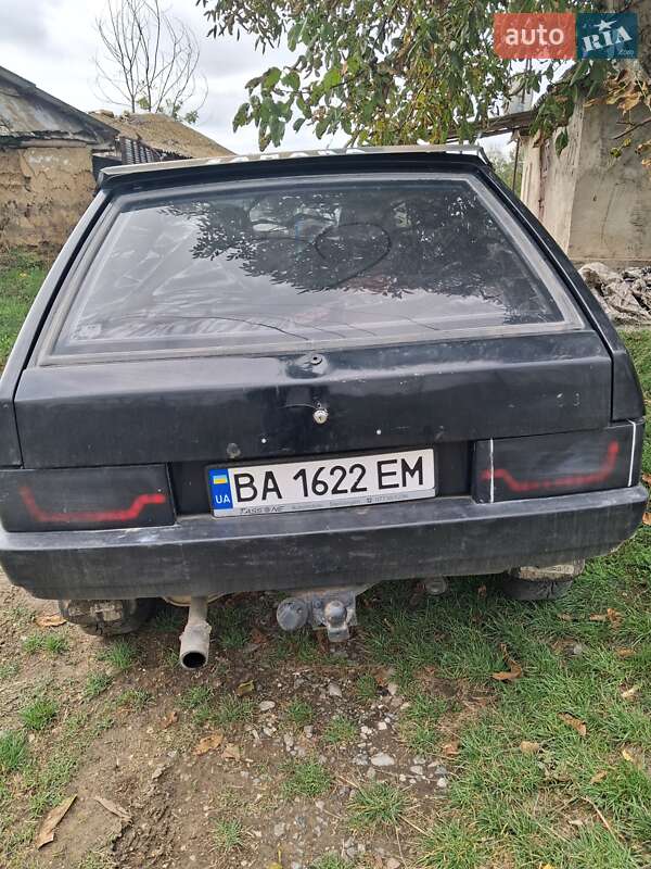 Хэтчбек ВАЗ / Lada 2108 1991 в Одессе фото 3 Хэтчбек ВАЗ / Lada 2108 1991 в Одессе