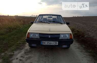 Хэтчбек ВАЗ / Lada 2108 1989 в Тернополе