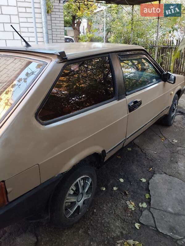 Хетчбек ВАЗ / Lada 2108 1988 в Первомайську фото 6 Хетчбек ВАЗ / Lada 2108 1988 в Первомайську