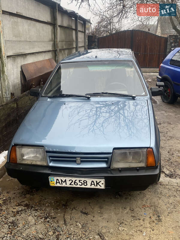 Хетчбек ВАЗ / Lada 2108 1995 в Радомишлі