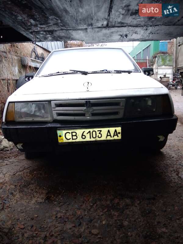 Хэтчбек ВАЗ / Lada 2108 1985 в Чернигове