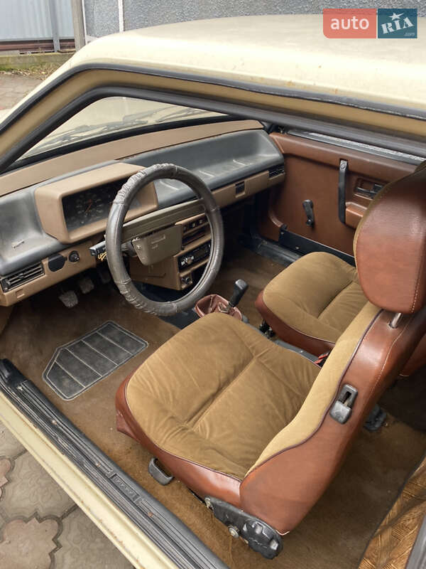 Хэтчбек ВАЗ / Lada 2108 1985 в Дунаевцах фото 2 Хэтчбек ВАЗ / Lada 2108 1985 в Дунаевцах