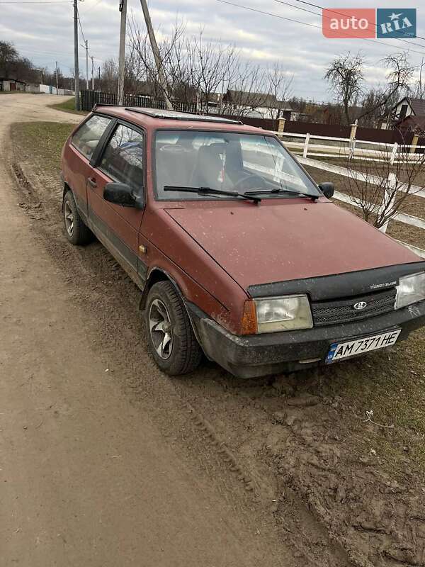 Хэтчбек ВАЗ / Lada 2108 1987 в Любаре