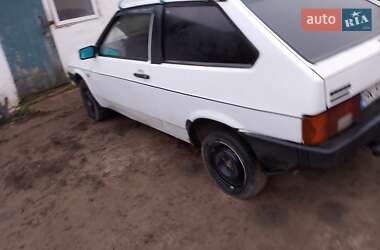 Хэтчбек ВАЗ / Lada 2108 1990 в Звягеле