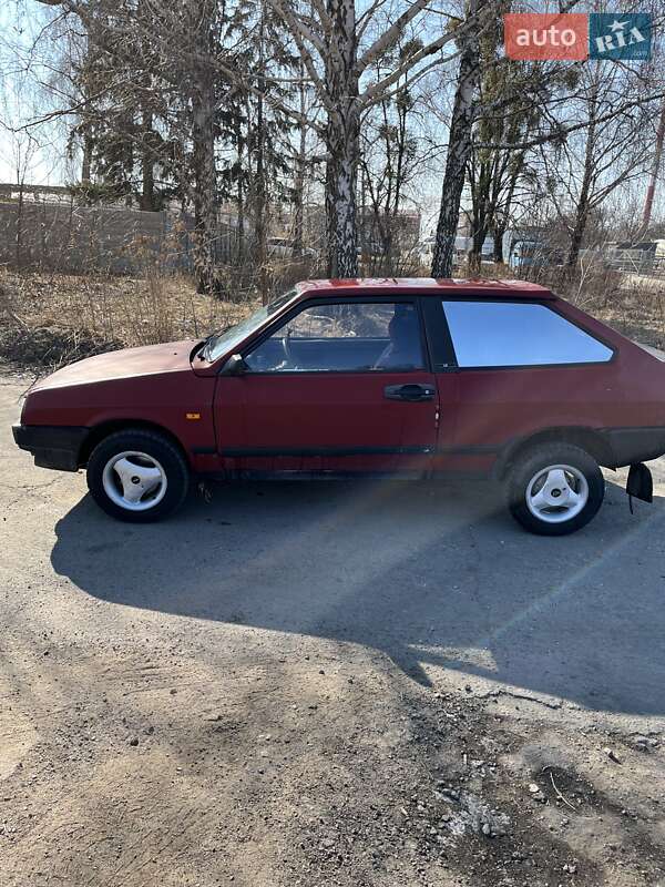 Хэтчбек ВАЗ / Lada 2108 1992 в Белой Церкви