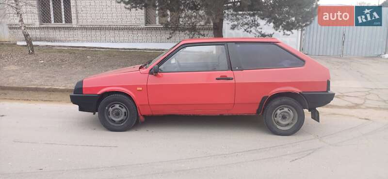 Хэтчбек ВАЗ / Lada 2108 1990 в Львове фото 3 Хэтчбек ВАЗ / Lada 2108 1990 в Львове