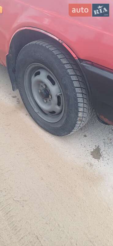 Хэтчбек ВАЗ / Lada 2108 1990 в Львове фото 15 Хэтчбек ВАЗ / Lada 2108 1990 в Львове