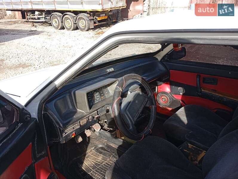 Хэтчбек ВАЗ / Lada 2108 1987 в Каменском