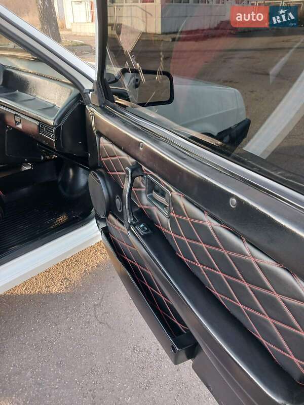 Хетчбек ВАЗ / Lada 2108 1987 в Семенівці