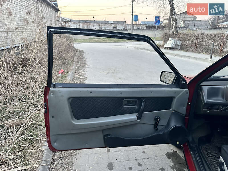 Хэтчбек ВАЗ / Lada 2108 1991 в Львове