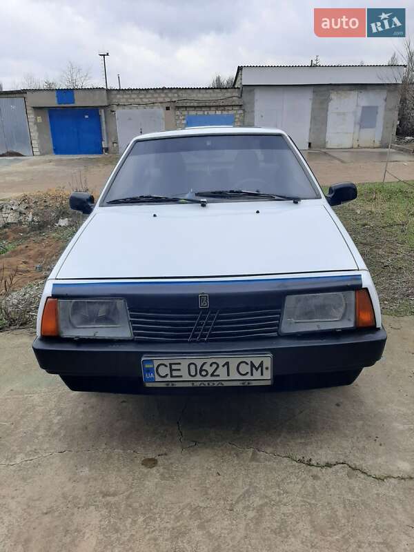 Хэтчбек ВАЗ / Lada 2108 1990 в Новоднестровске фото 2 Хэтчбек ВАЗ / Lada 2108 1990 в Новоднестровске