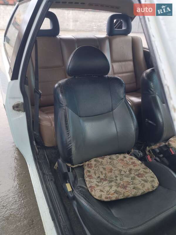 Хэтчбек ВАЗ / Lada 2108 1990 в Ровно